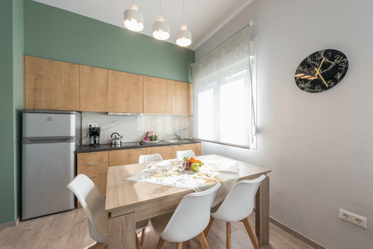 Absolute Acropolis Apartment เอเธนส์ ภายนอก รูปภาพ