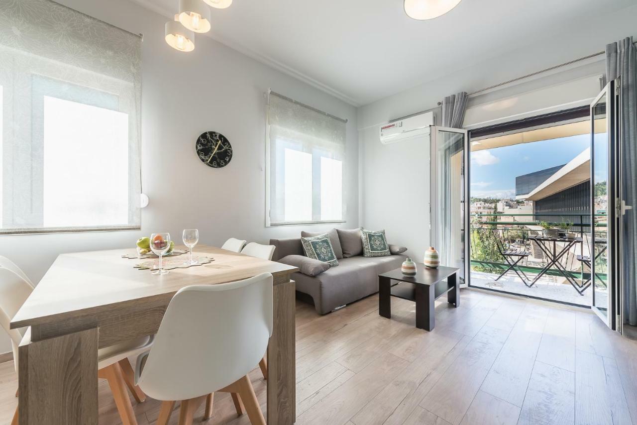 Absolute Acropolis Apartment เอเธนส์ ภายนอก รูปภาพ