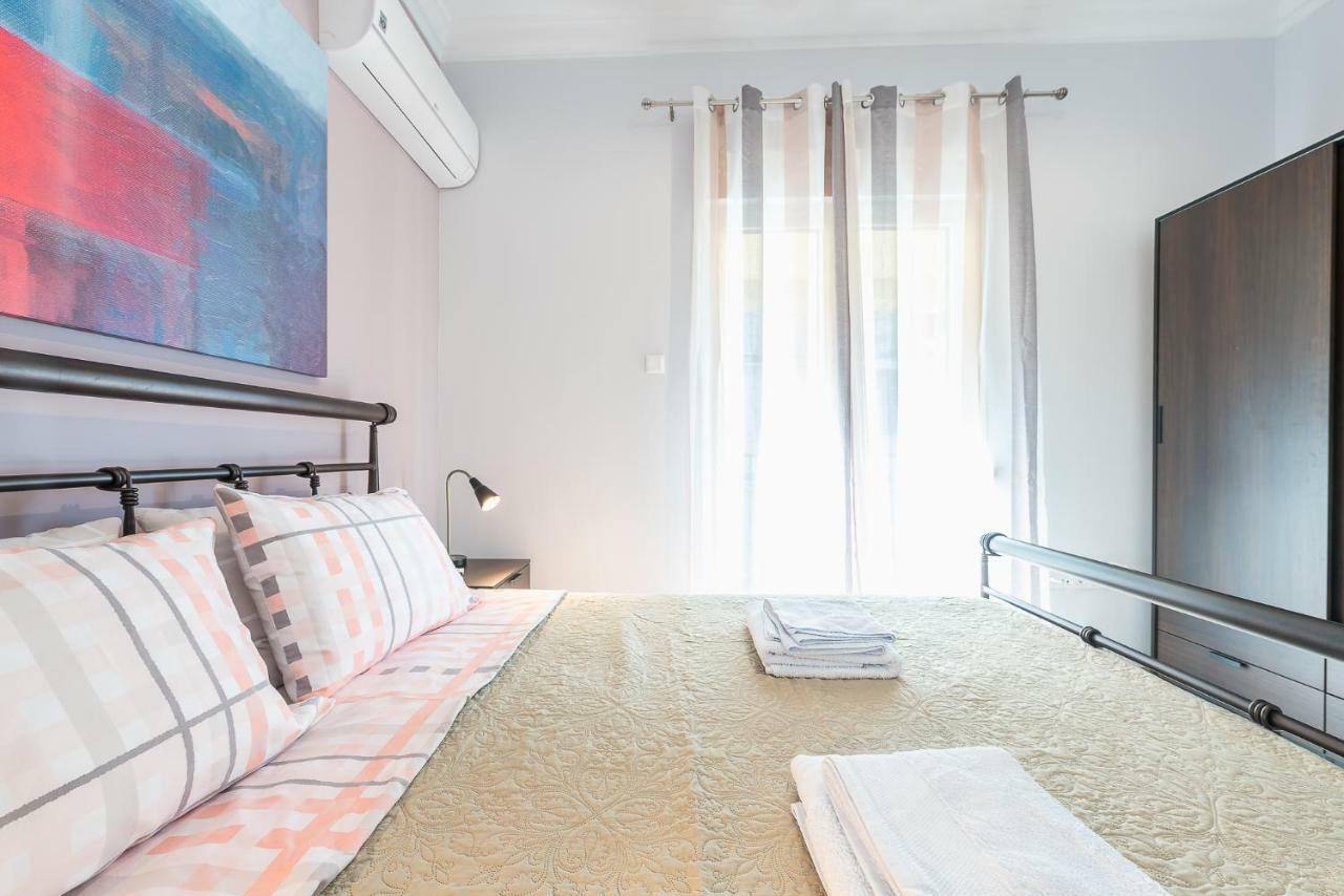 Absolute Acropolis Apartment เอเธนส์ ภายนอก รูปภาพ